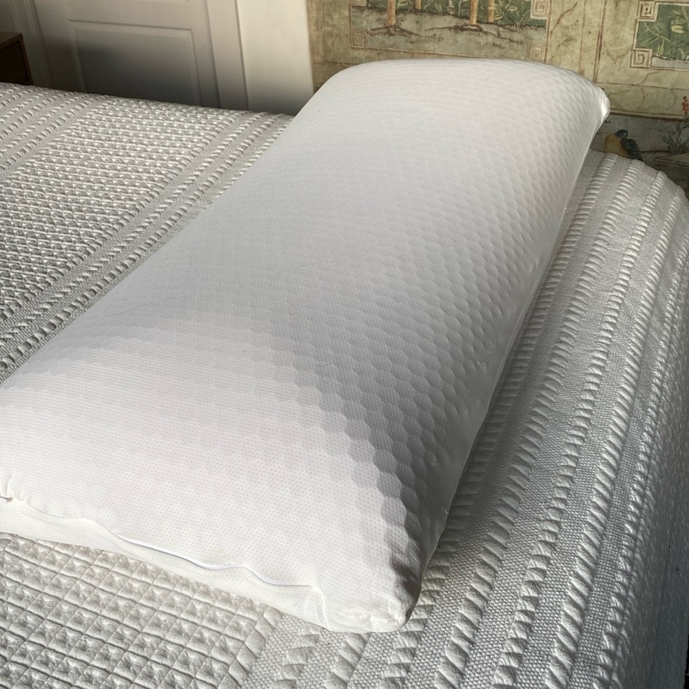Purple Harmony Pillow King Size in Tall